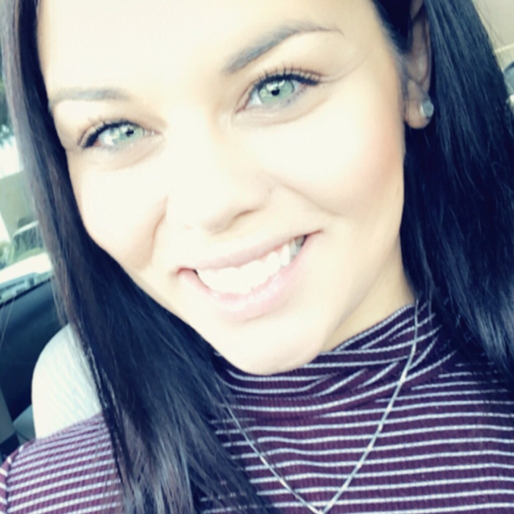 Meet your Posher, Ashley